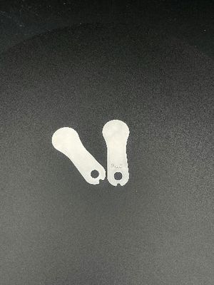 El OEM modificó el fabricante para requisitos particulares de diverso hardware del metal que sellaba la placa de la válvula de las piezas